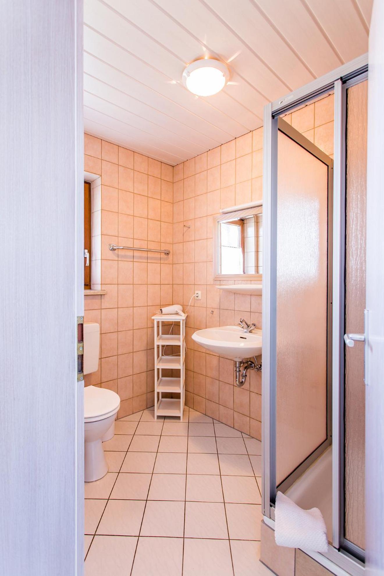 Gaestehaus Chalet-Perle Bad Füssing Dış mekan fotoğraf